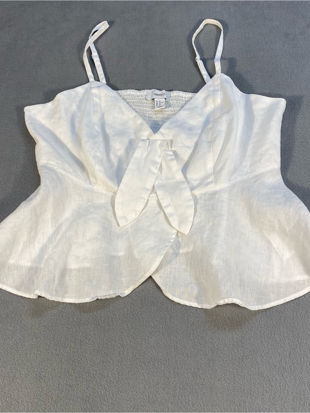 Forever 21 women’s White Linen Camisole with bow detail, back smocked, size 2XL